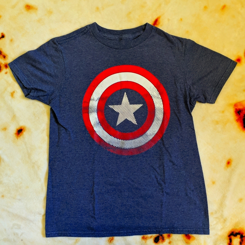 Marvel, Boys Captain America T-shirt, size 8, blue
